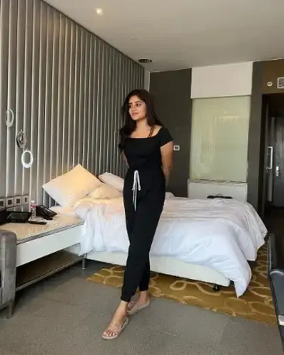 Call Girls Mainpuri Cash On Delivery
